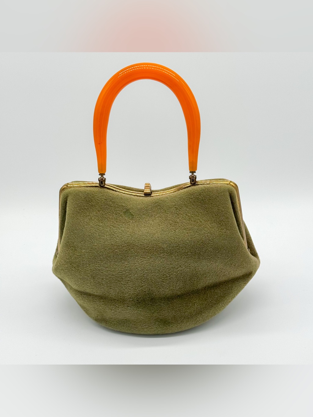 Vintage Morris Moskowitz Mm Olive Green Felt Handbag Orange Lucite Handle Mcm — image 3 of 8